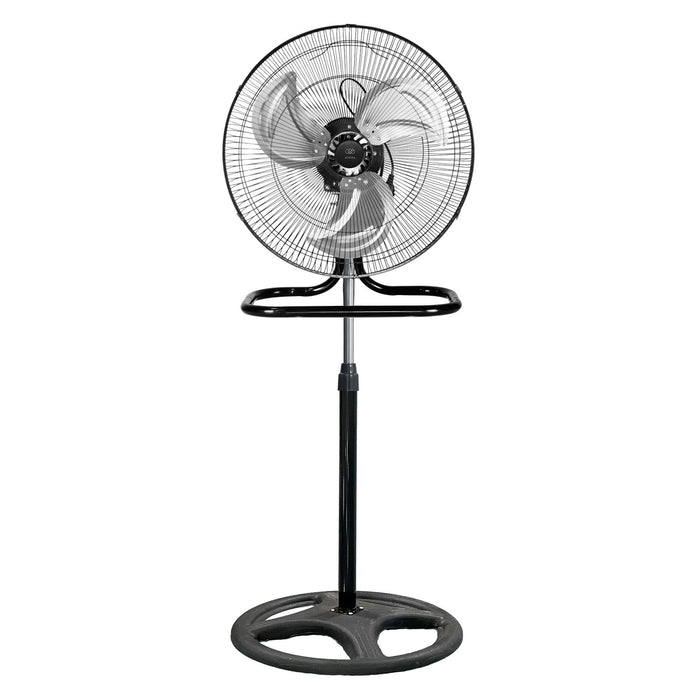 Ventilador 3 en 1 negro metálico en modo de pedestal con altura ajustable y aspas plateadas sobre fondo blanco.