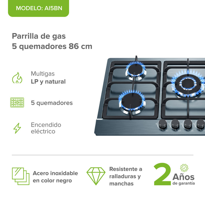 Parrilla de gas de 86 cm en acero inoxidable negro con 5 quemadores encendidos y perillas frontales metálicas.