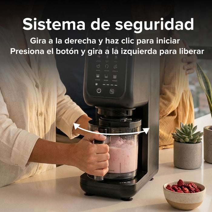 Sistema de seguridad de máquina de helados Avera MHM01 con panel táctil y vaso mezclador siendo girado.