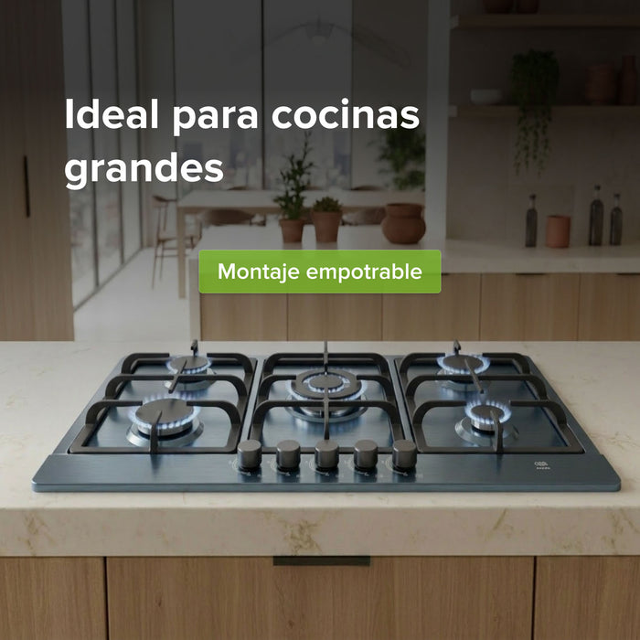 Parrilla de gas empotrable de acero inoxidable negro con 5 quemadores encendidos en una cocina moderna.