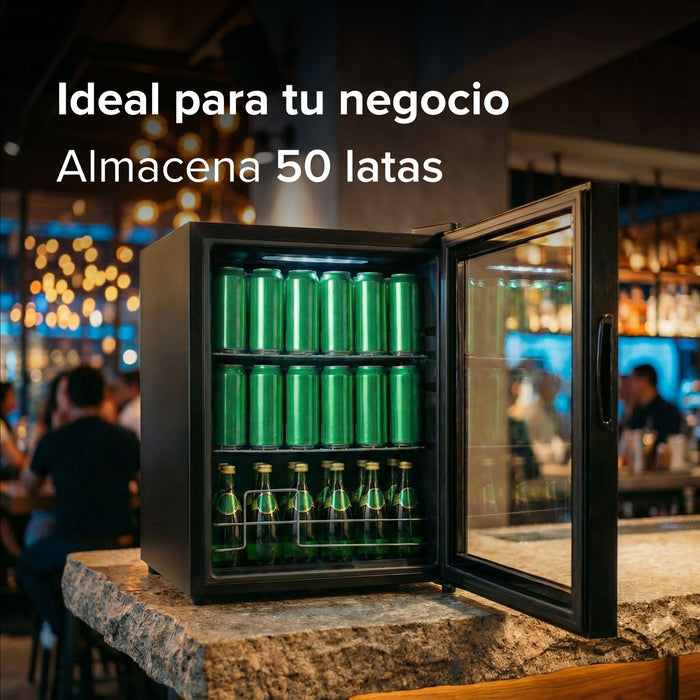 Frigobar enfriador de bebidas abierto con luz LED y capacidad de 50 latas en barra de bar para negocio.